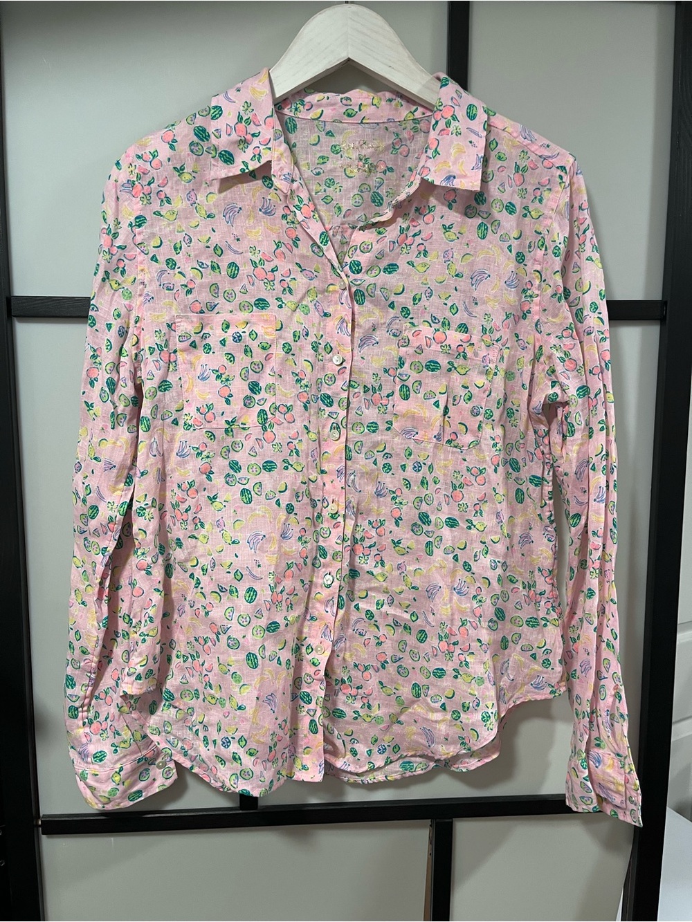Lilly Pulitzer 100% Linen Button Down Shirt Pink Fruit Print Size Medium